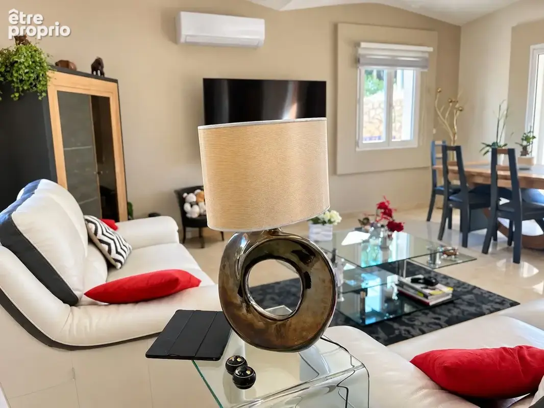 VILLA dans un écrin paisible, sans vis-à-vis, à pied commodités et écoles - photo 9