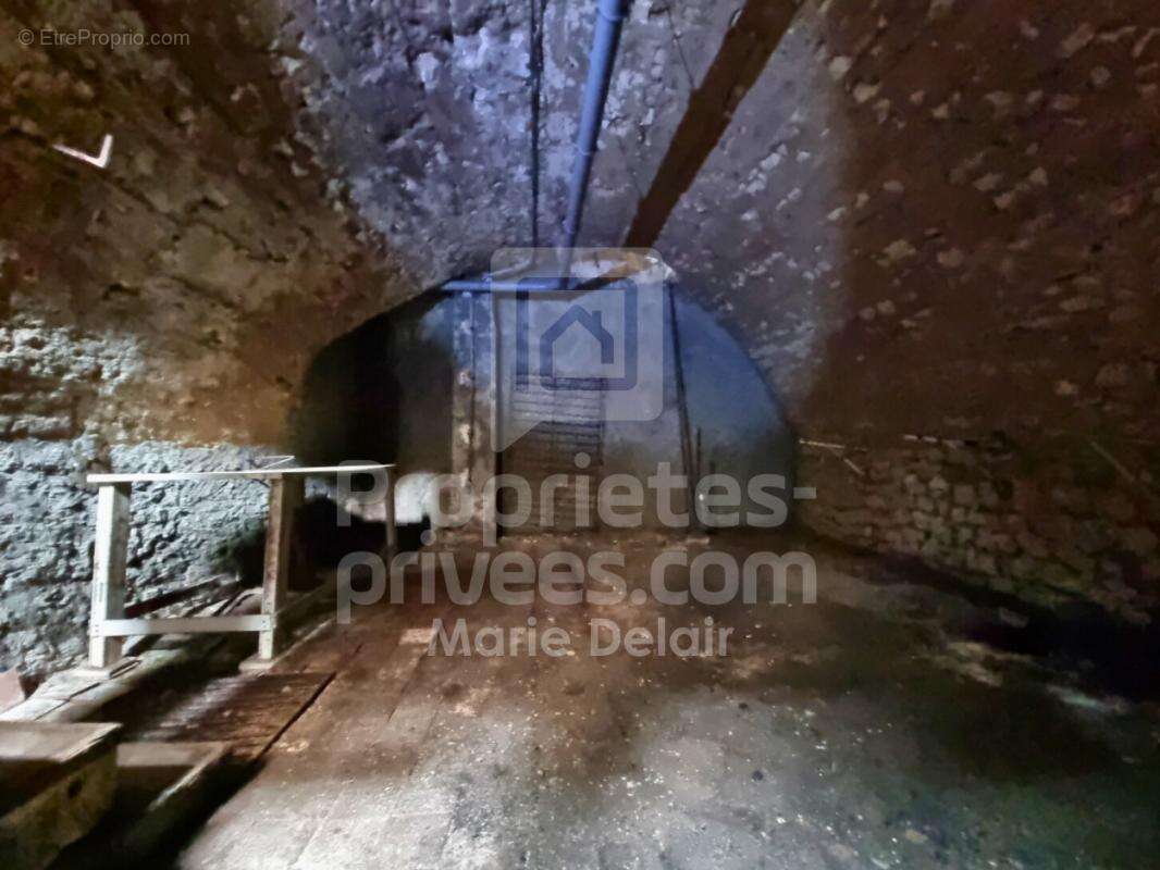 Maison à POUILLY-SUR-LOIRE