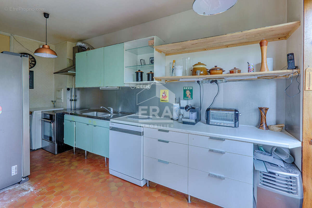 Appartement à FONTENAY-LE-FLEURY