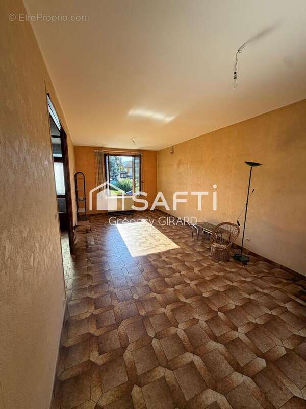 Photo 3 - Maison à COGNIN