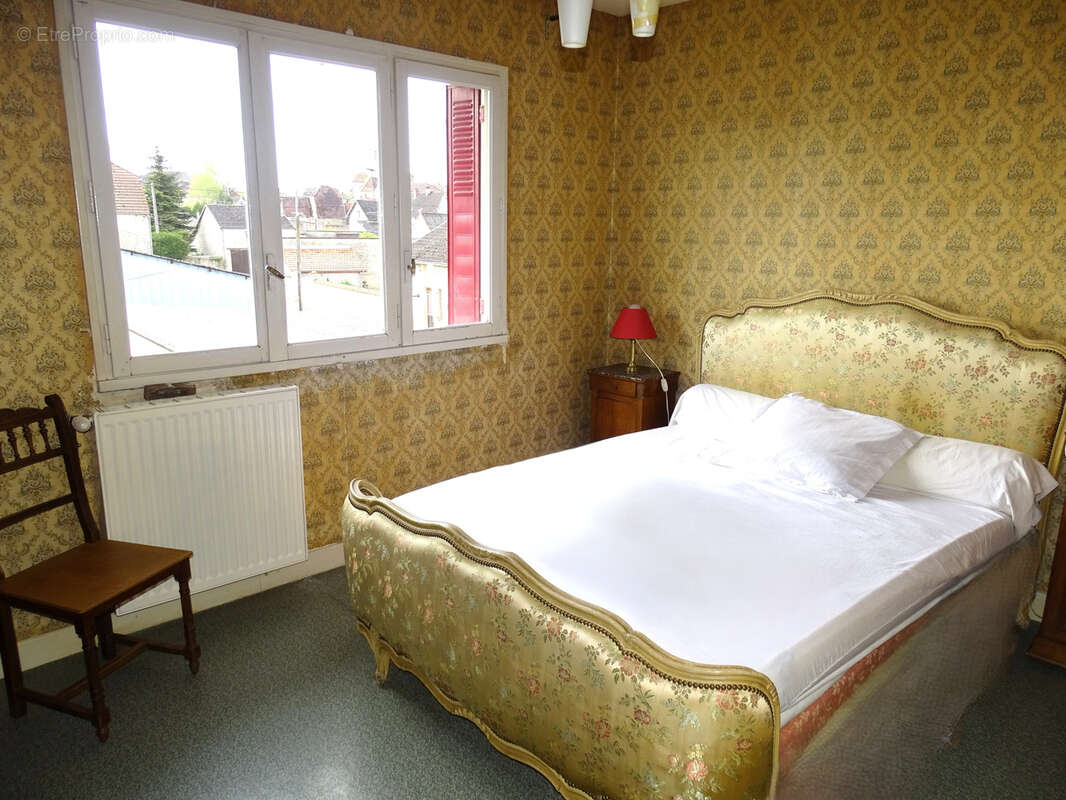 Maison à CHATILLON-SUR-SEINE