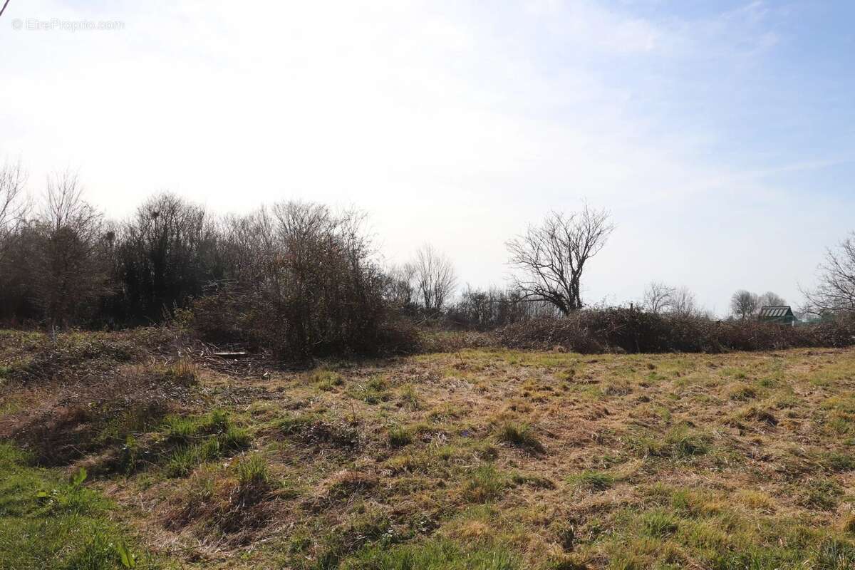 Terrain à LA FERTE-SOUS-JOUARRE