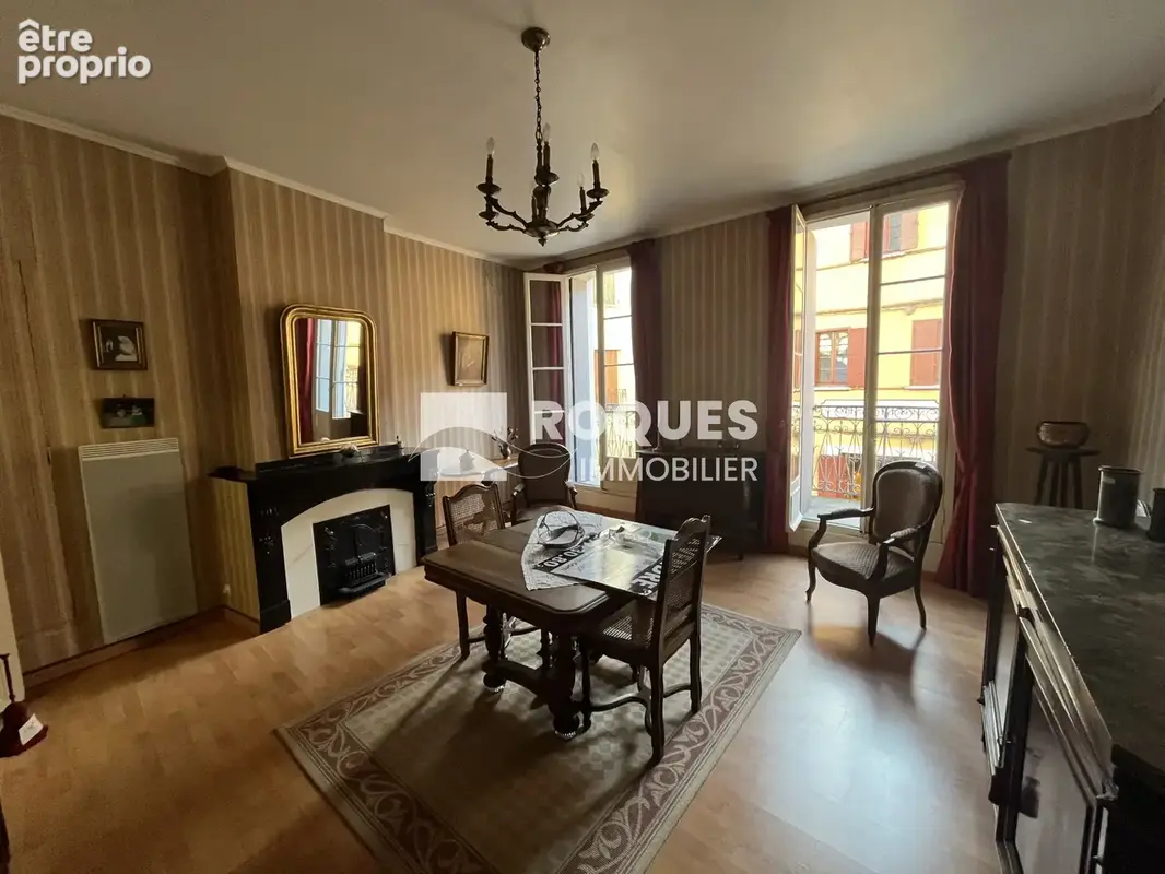 A vendre, Saint Gervais sur mare (34610), maison de village avec cour et garage - photo 4