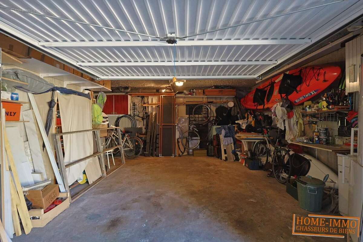 Appartement à VALLAURIS