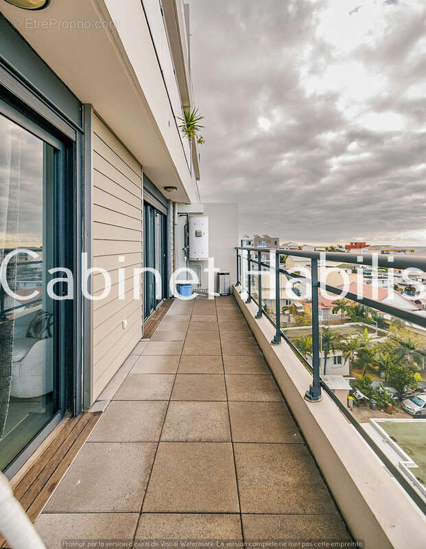 A vendre - un appartements de type t3 d'environ 71.03 m2 - sainte clotilde - 281 500 € - photo 14
