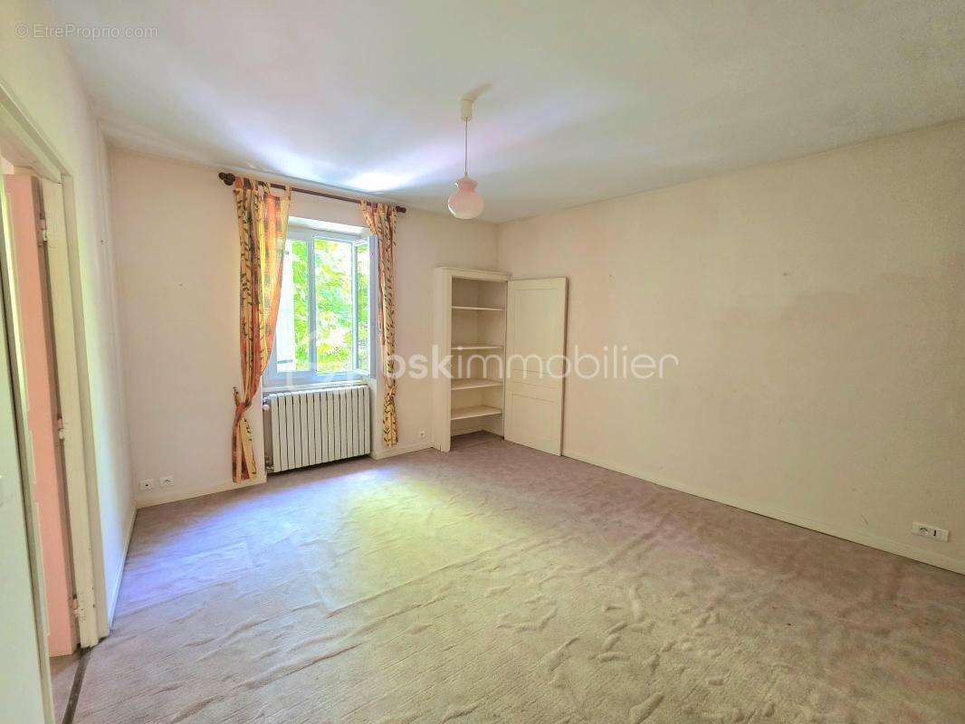 Maison à PIERRELATTE