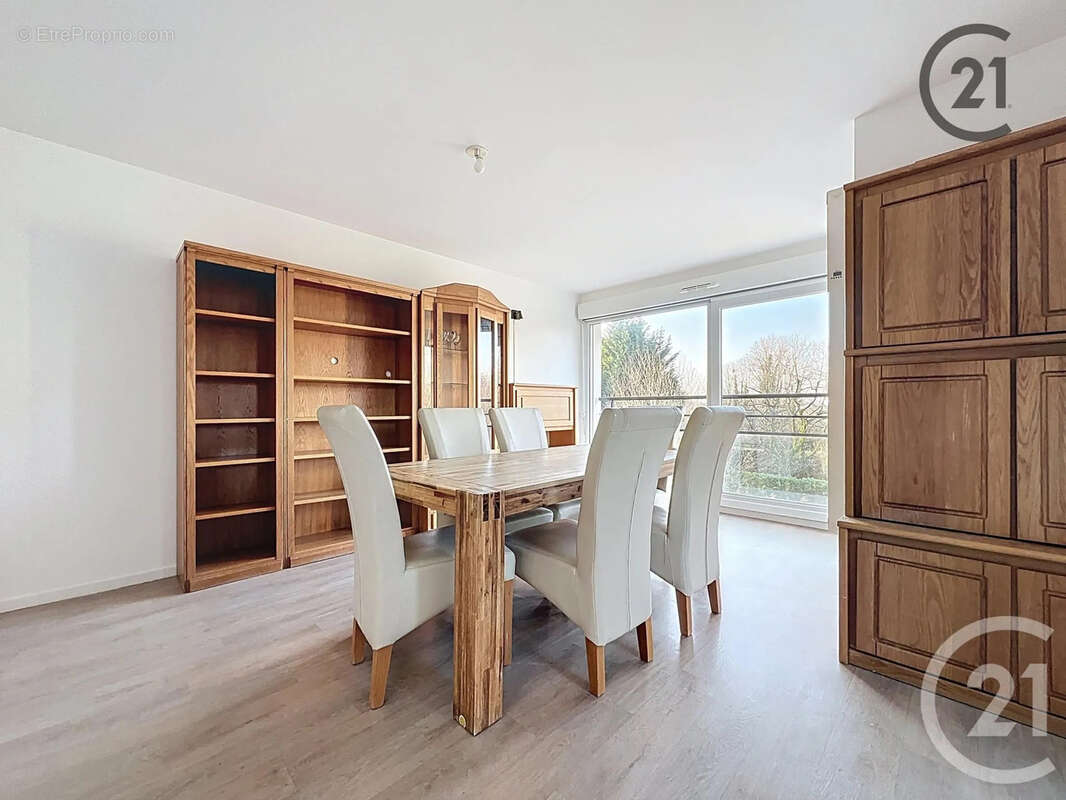 Appartement à TINQUEUX