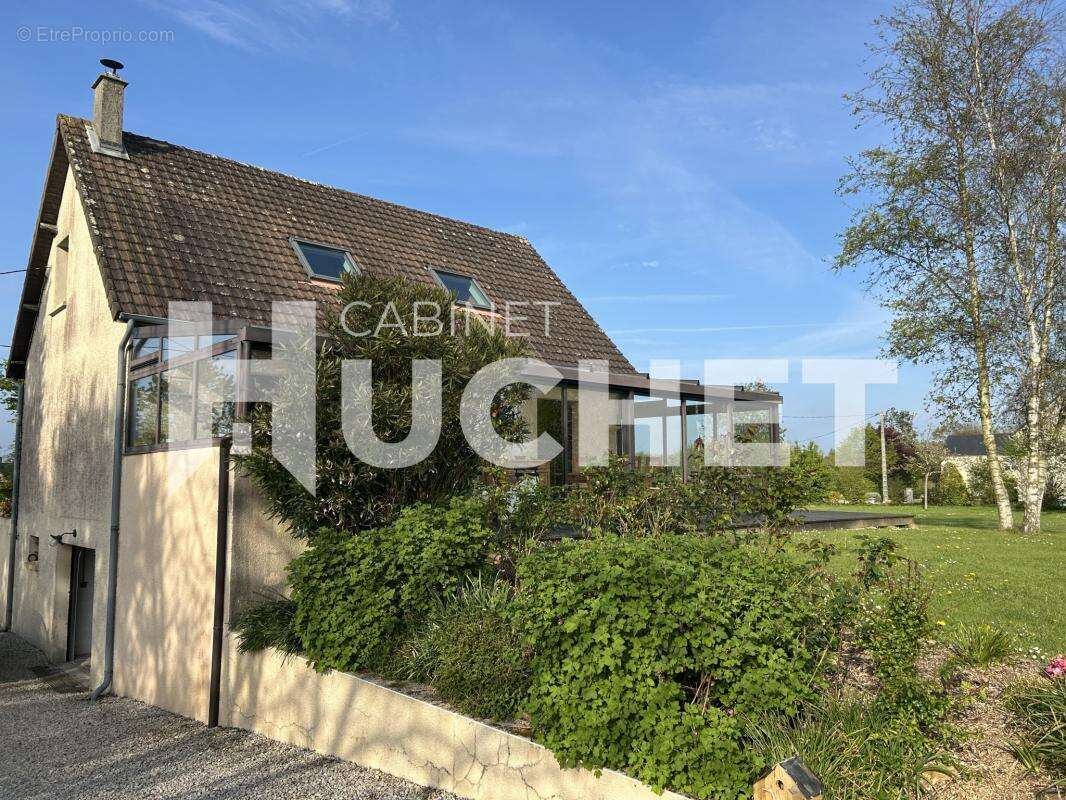 Maison à AMFREVILLE