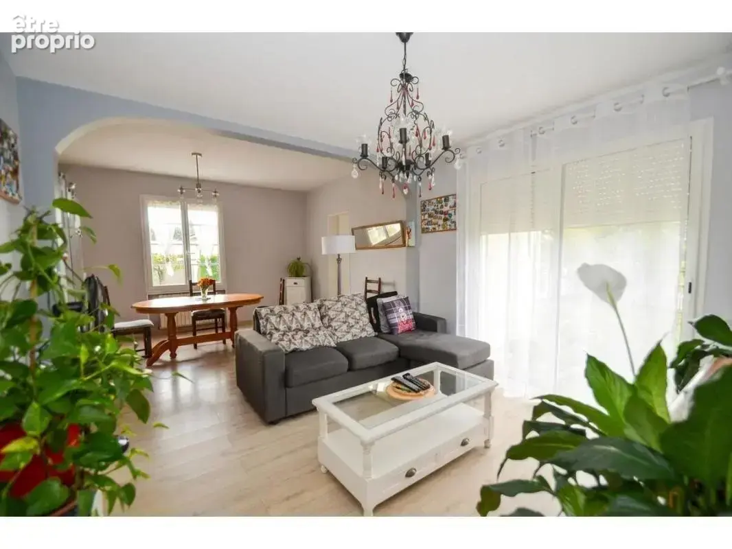 Maison 4 pièces 80 m² à vendre à Saint-Seurin-Sur-L'isle (33660) - photo 2