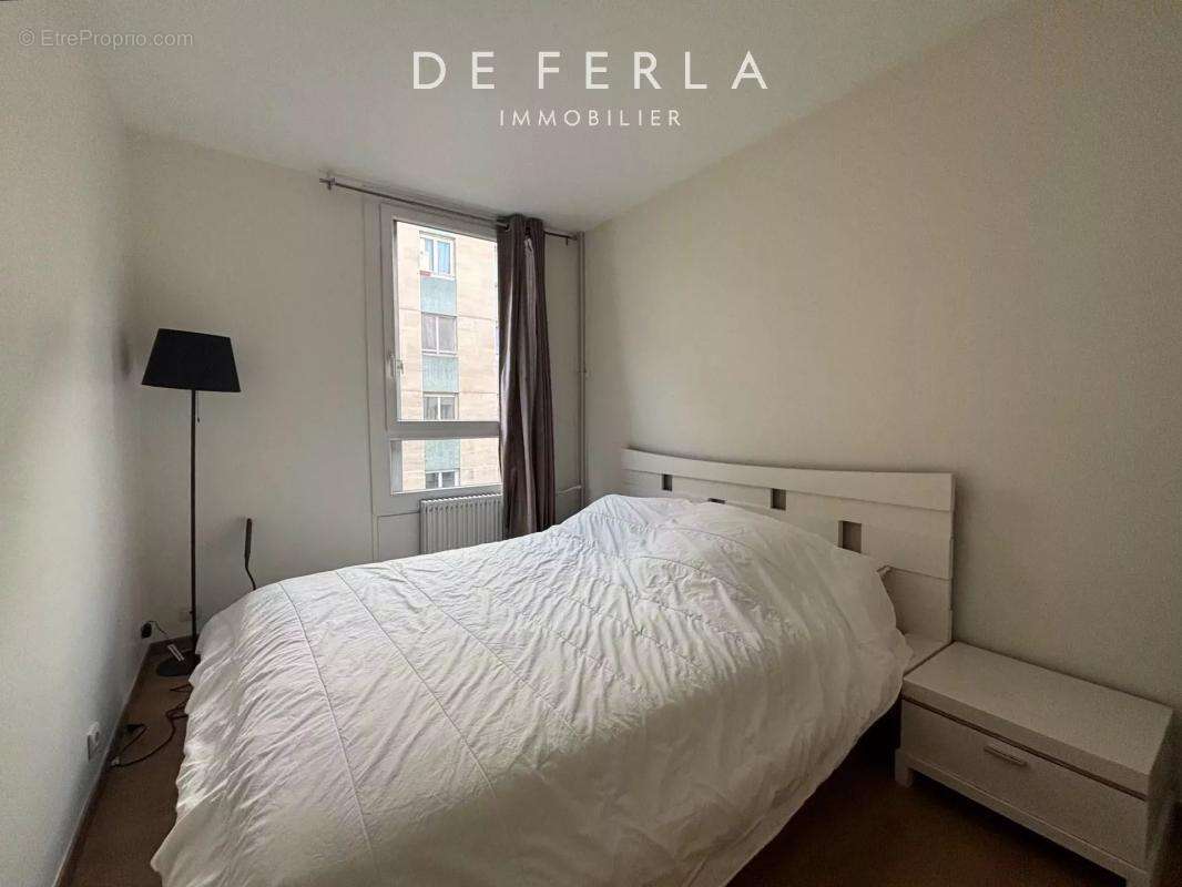 Appartement à PARIS-14E