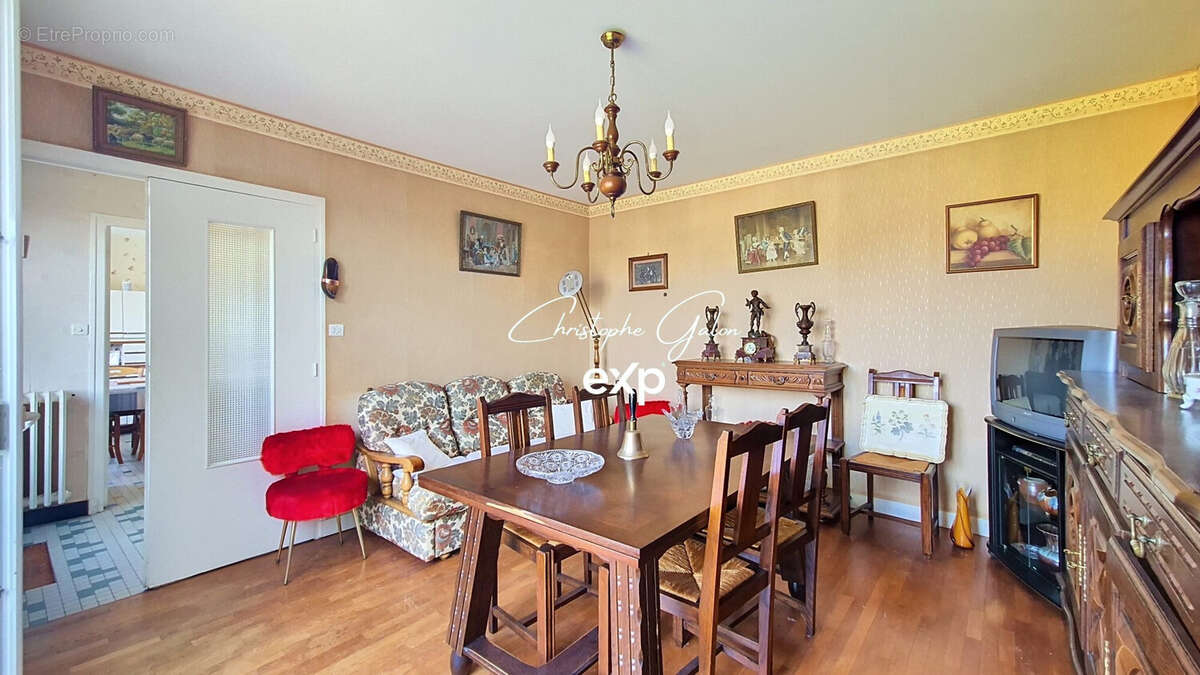 Maison 86 m² à Roussac  - photo 6