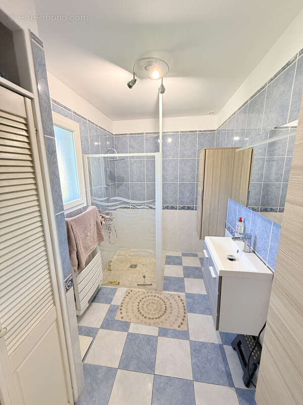 Maison à MOLIERES-CAVAILLAC