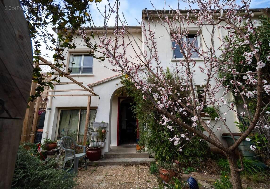 Maison à BEZIERS