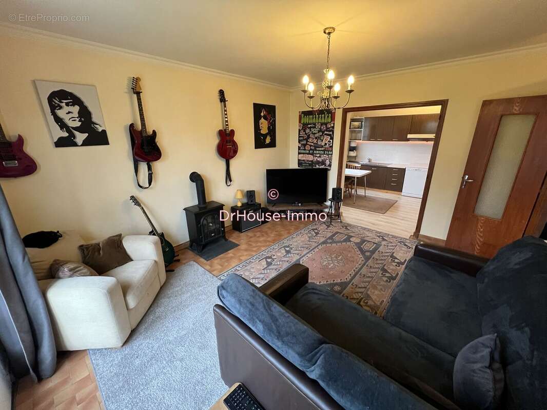 Maison à SEGLIEN