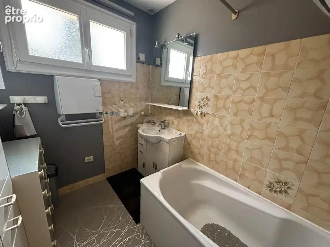 Maison commune d'Auxerre 5 pièce(s) 119m2 - photo 8