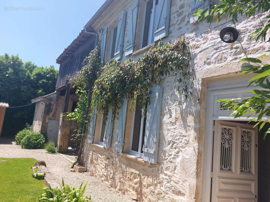 Maison à LA REOLE