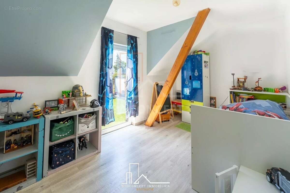 Maison à NIEDERMODERN