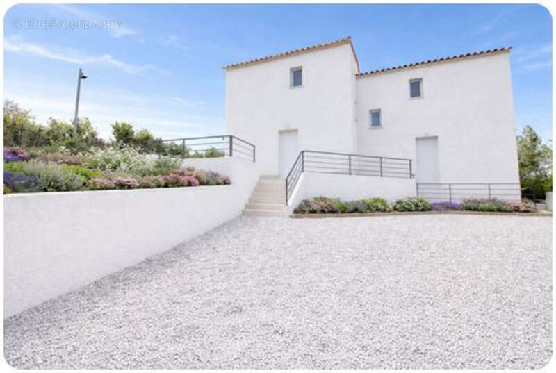 Maison à vendre 4 pièces SEPTEMES LES VALLONS (13) - photo 4