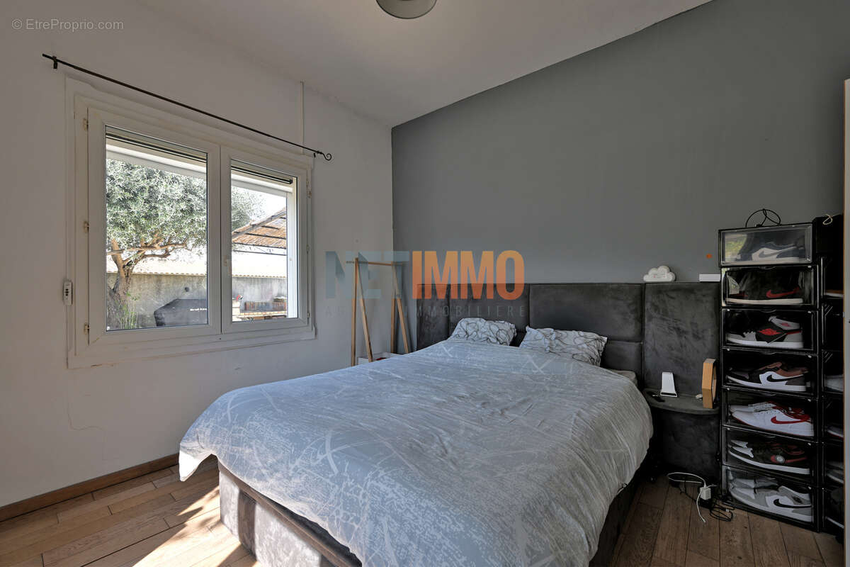 Villa plain-pied avec piscine - photo 7