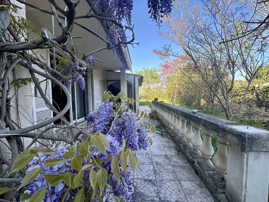 Maison à CARNOUX-EN-PROVENCE