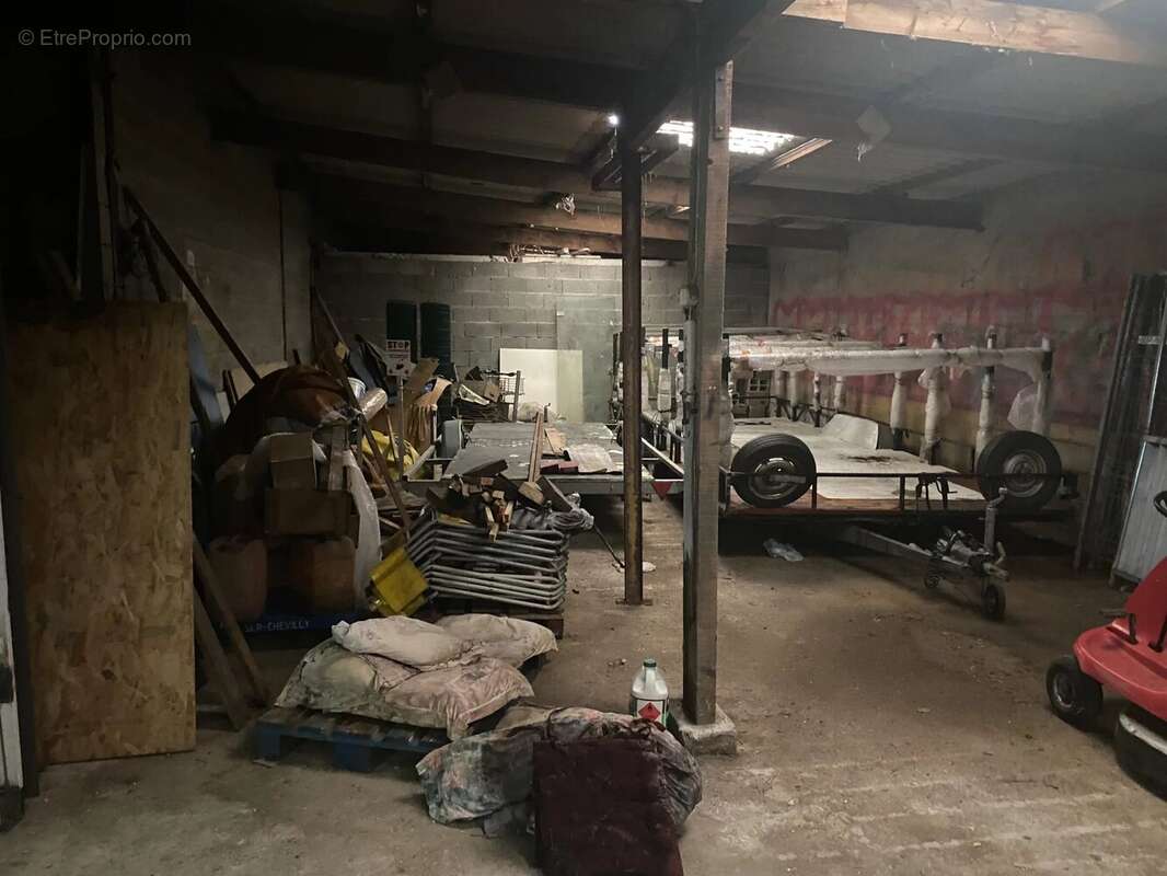 Commerce à LA QUEUE-EN-BRIE