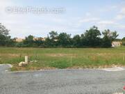 Terrain à SAINT-GEORGES-DU-BOIS