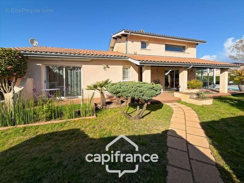 Maison à GUJAN-MESTRAS