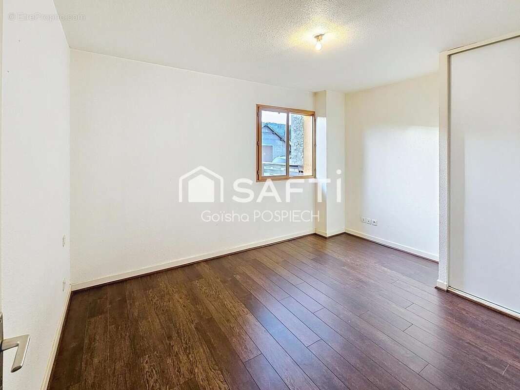 Appartement 46 m² à Saint-Geoire-En-Valdaine  - photo 3