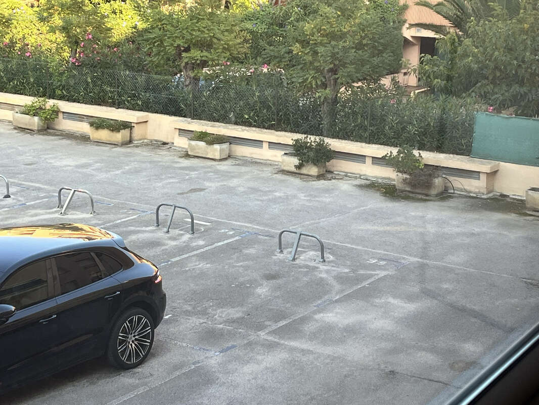 Appartement à BORMES-LES-MIMOSAS