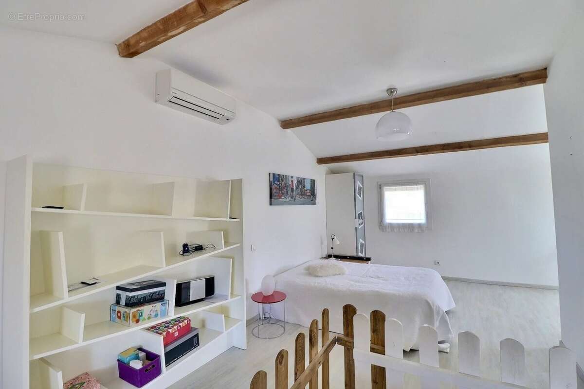 Maison à UZES