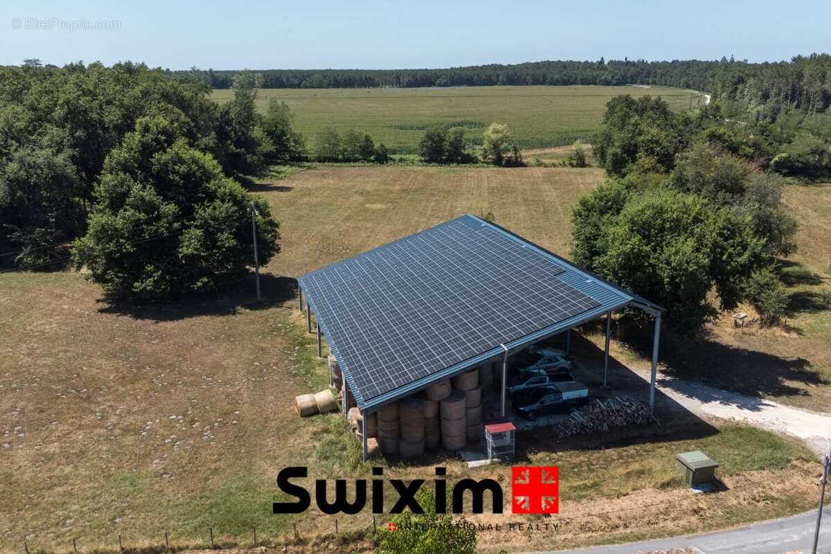 Maison à SAINT-LAURENT-MEDOC