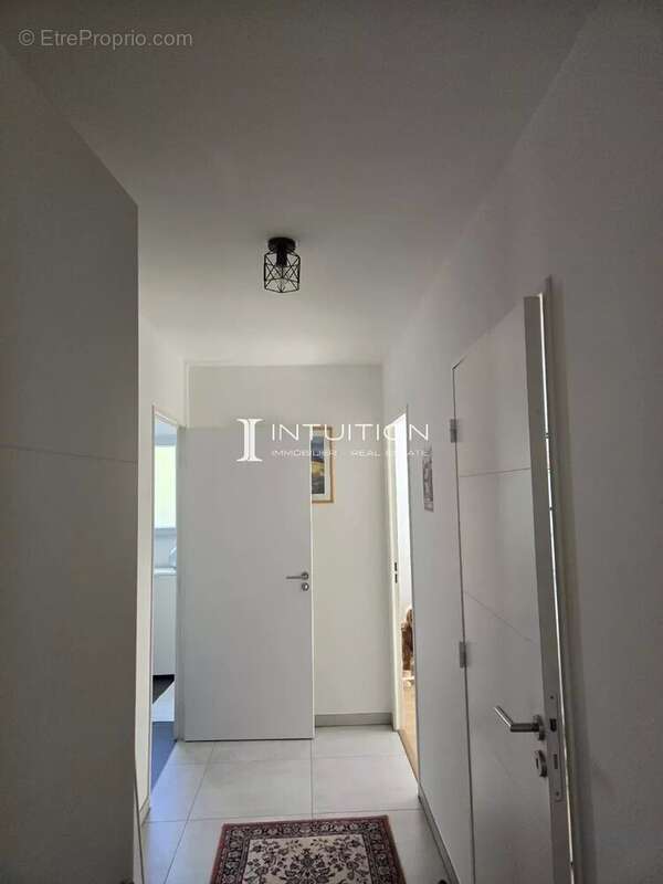 Appartement à LE CANNET