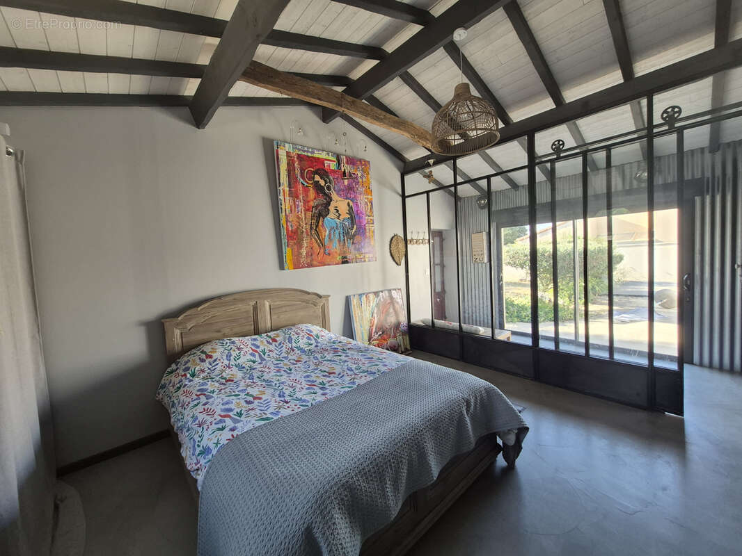 Maison de plain-pied   4 chambres   Sainte-Gemme-la-Plaine (85400) - photo 7