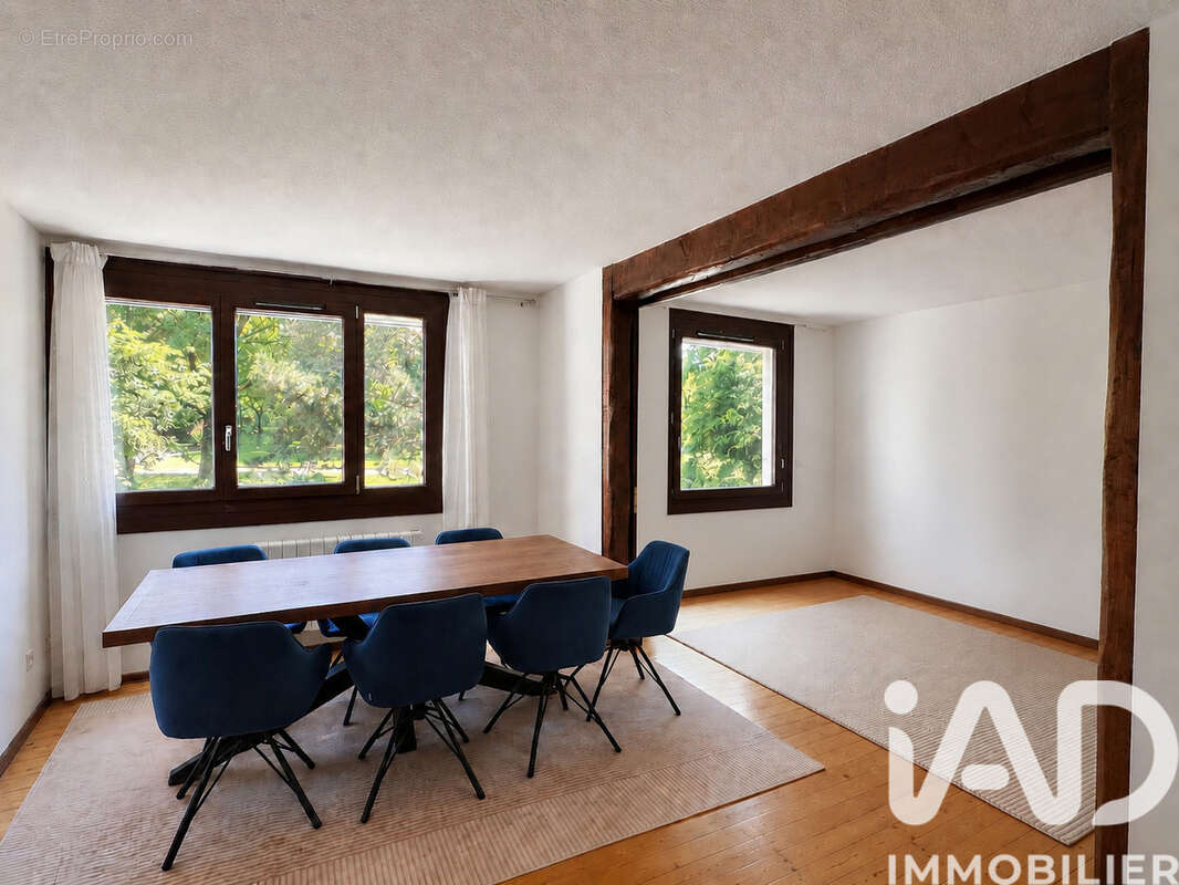 Appartement 97 m² à Saint-Julien-En-Genevois  - photo 4