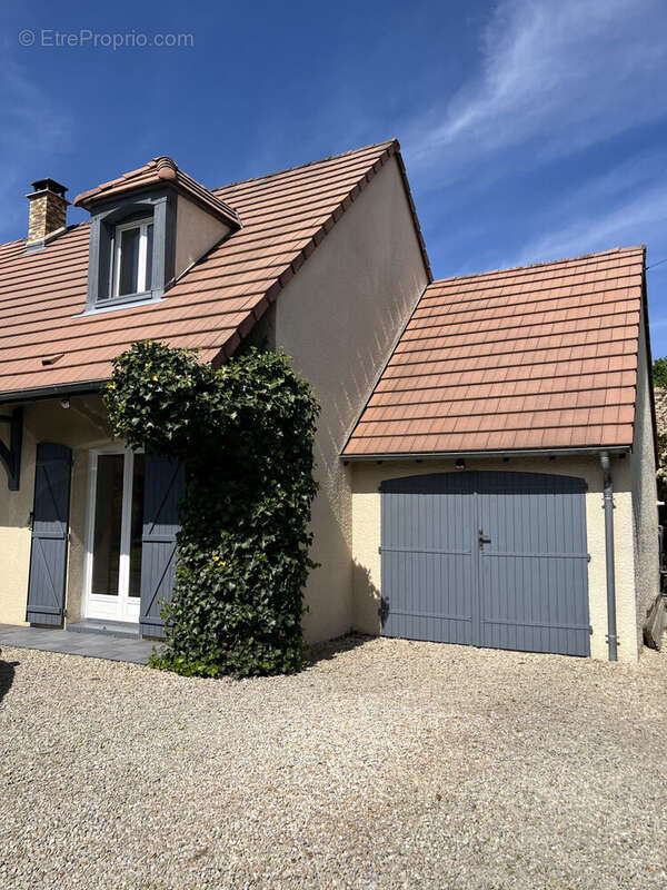 Maison à AUXERRE