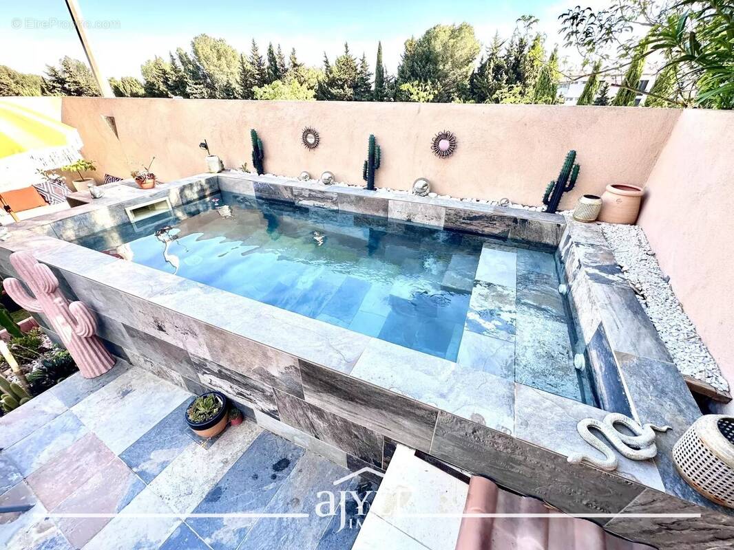 Maison à PORT-DE-BOUC