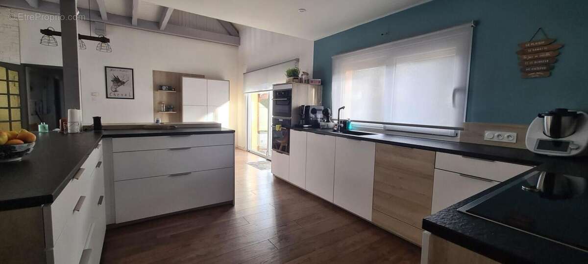 Maison à EVETTE-SALBERT