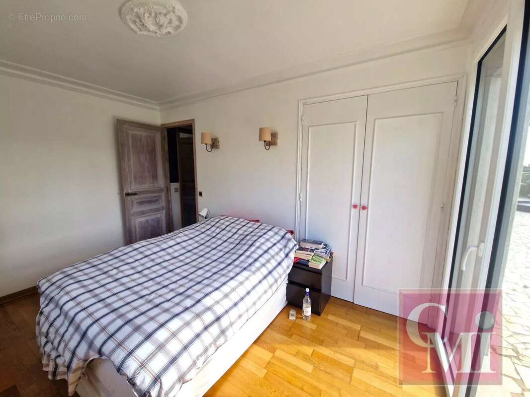 Maison à BRUYERES-LE-CHATEL