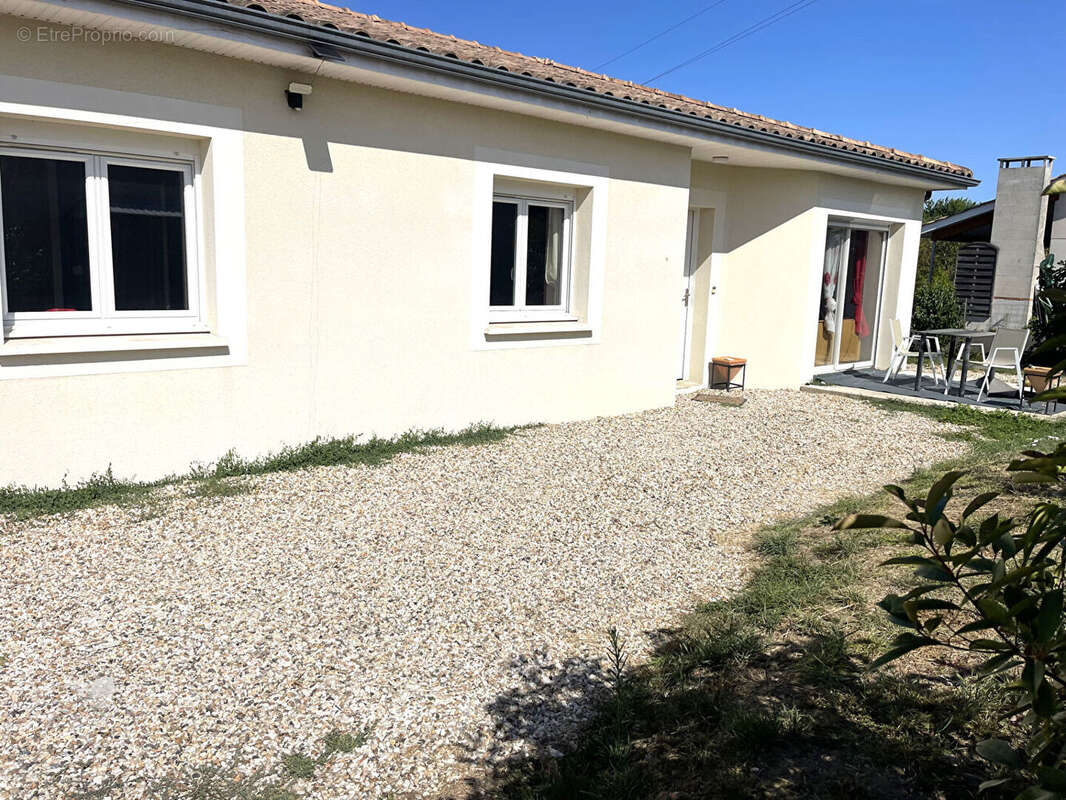 Maison 90m² à galgon - photo 2