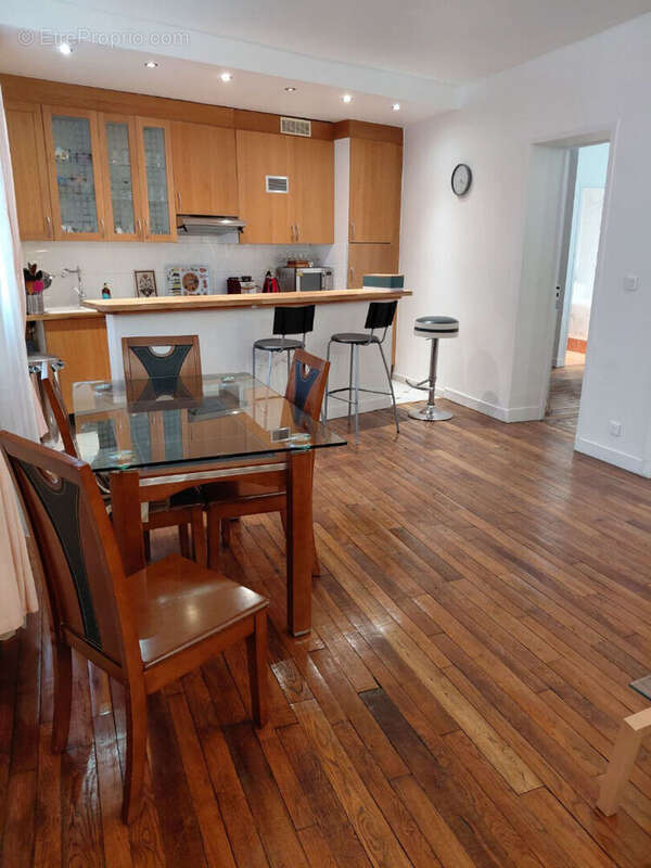 Appartement à AUBERVILLIERS