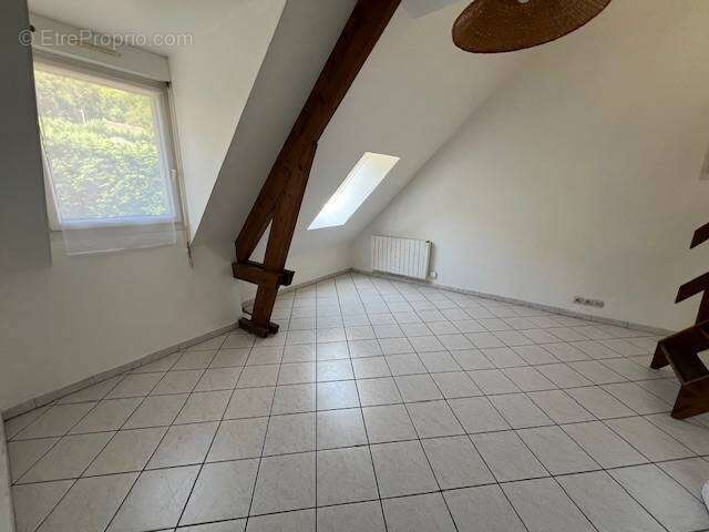 Appartement 60 m² à Epernon  - photo 2
