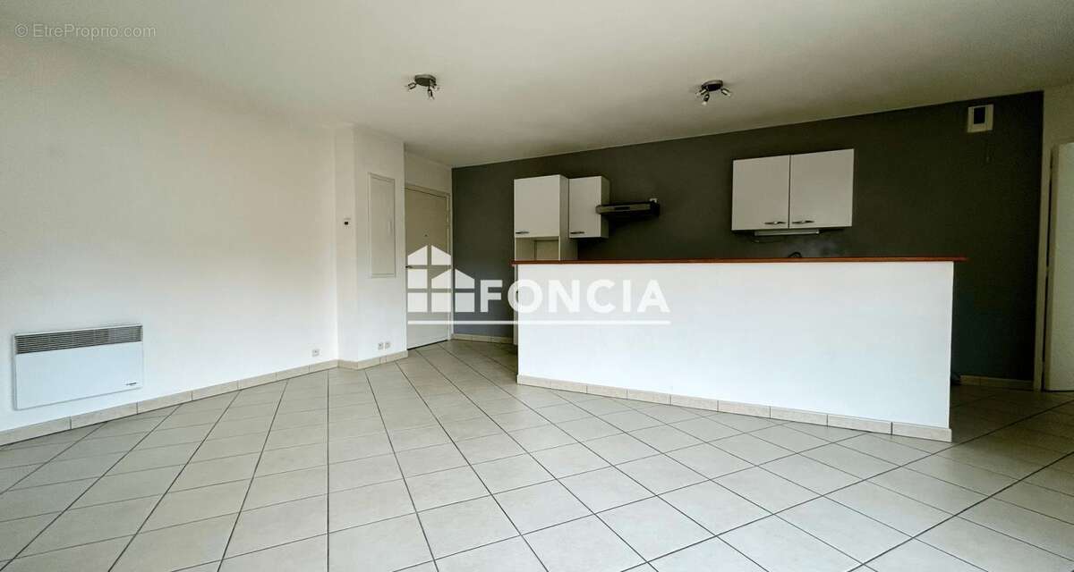 Appartement à PERTUIS