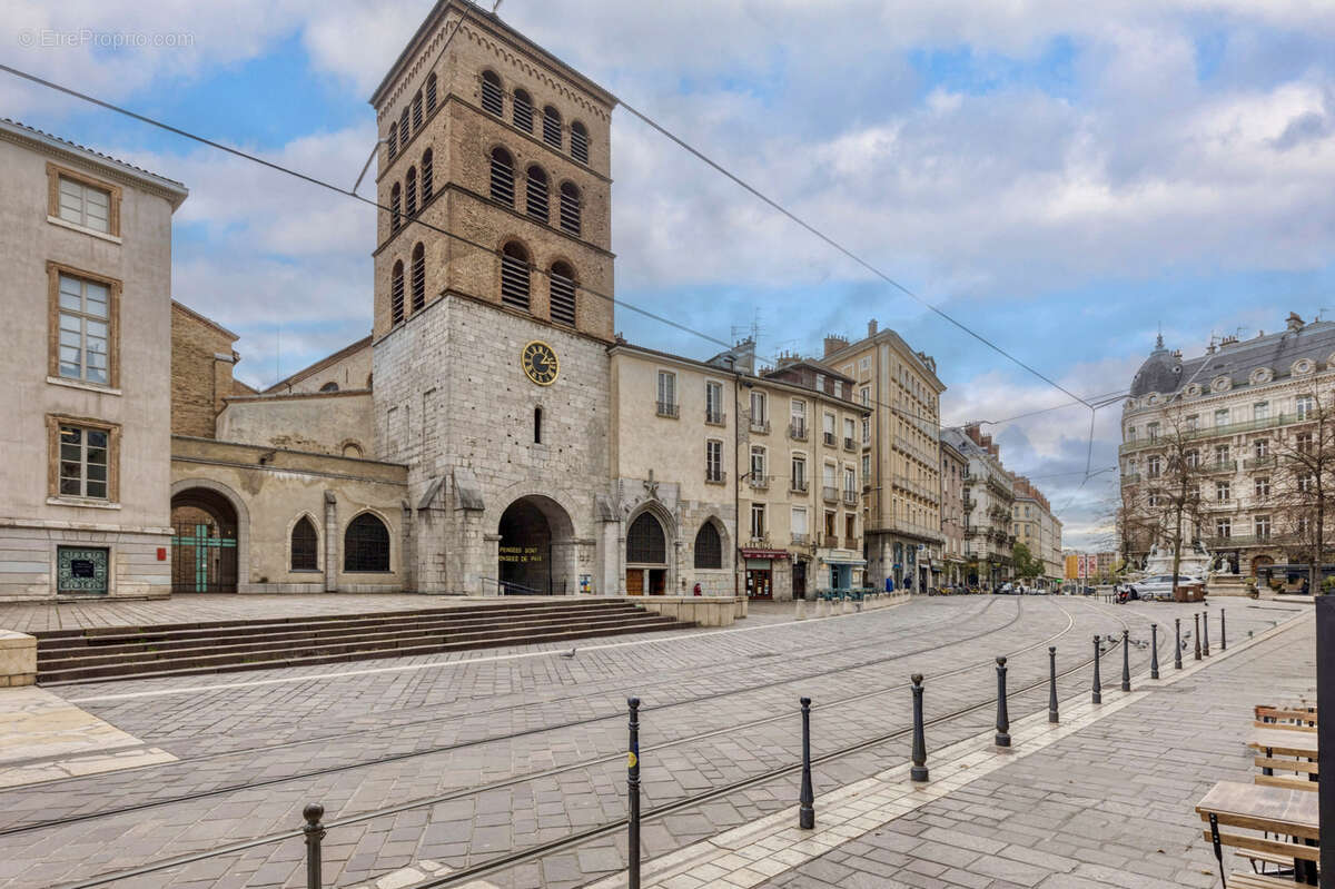 Appartement à GRENOBLE