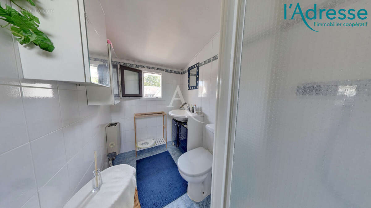 Maison à CHAMPS-SUR-MARNE