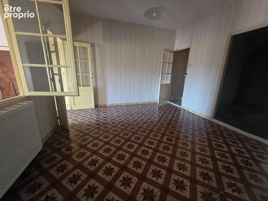 Marseillette, maison avec atelier , 200 m² environ - photo 5
