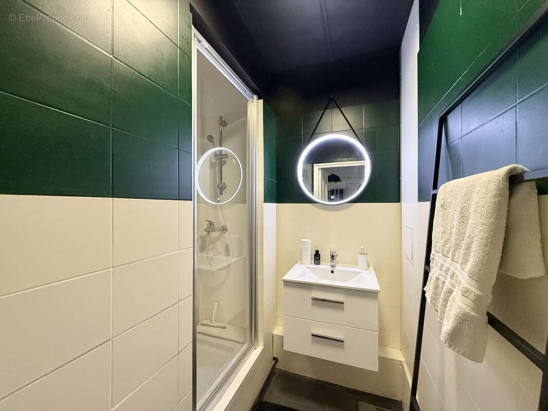 Appartement à LA MADELEINE
