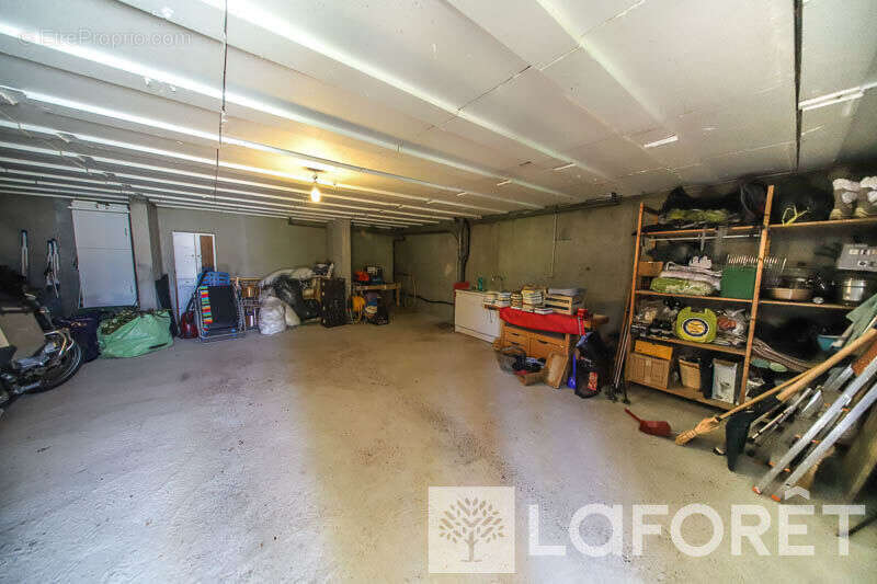 **maison type 4 - embrun - 4 pièces - photo 11