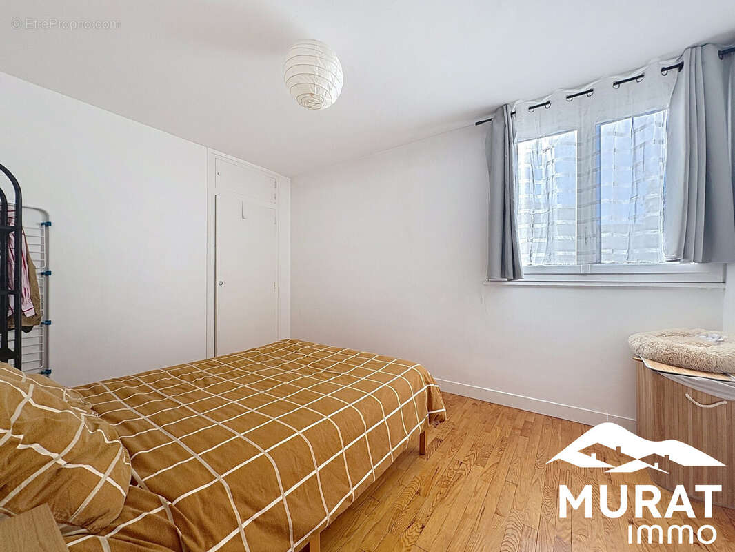 CHAMBRE 1 - Appartement à CHAMALIERES