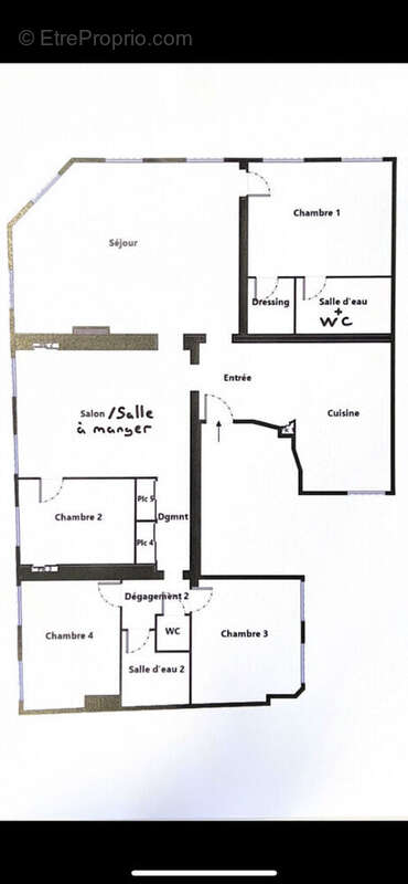 Appartement à PARIS-4E