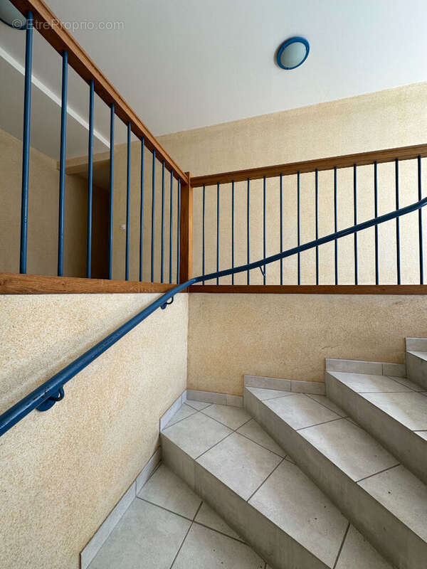 Appartement à COULOMMIERS